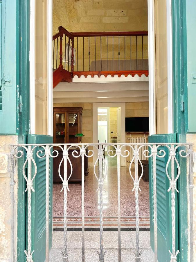 Vohis Luxury House - Fast Wi-Fi & Easy Parking Apartamento Lecce Exterior foto