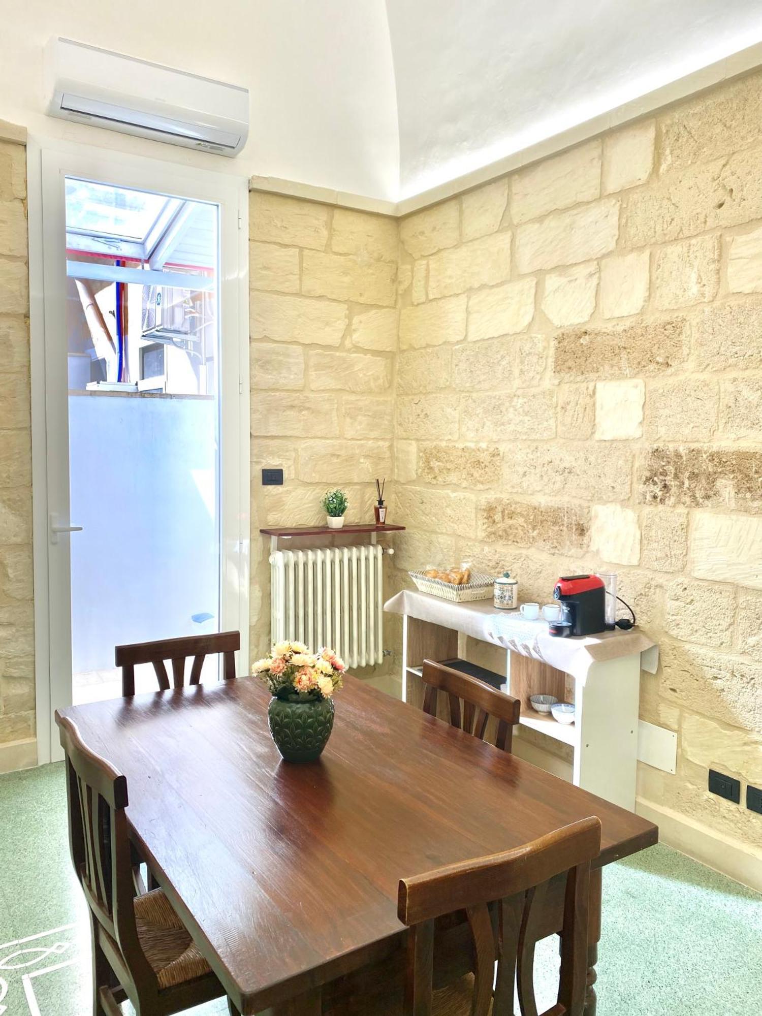 Vohis Luxury House - Fast Wi-Fi & Easy Parking Apartamento Lecce Exterior foto