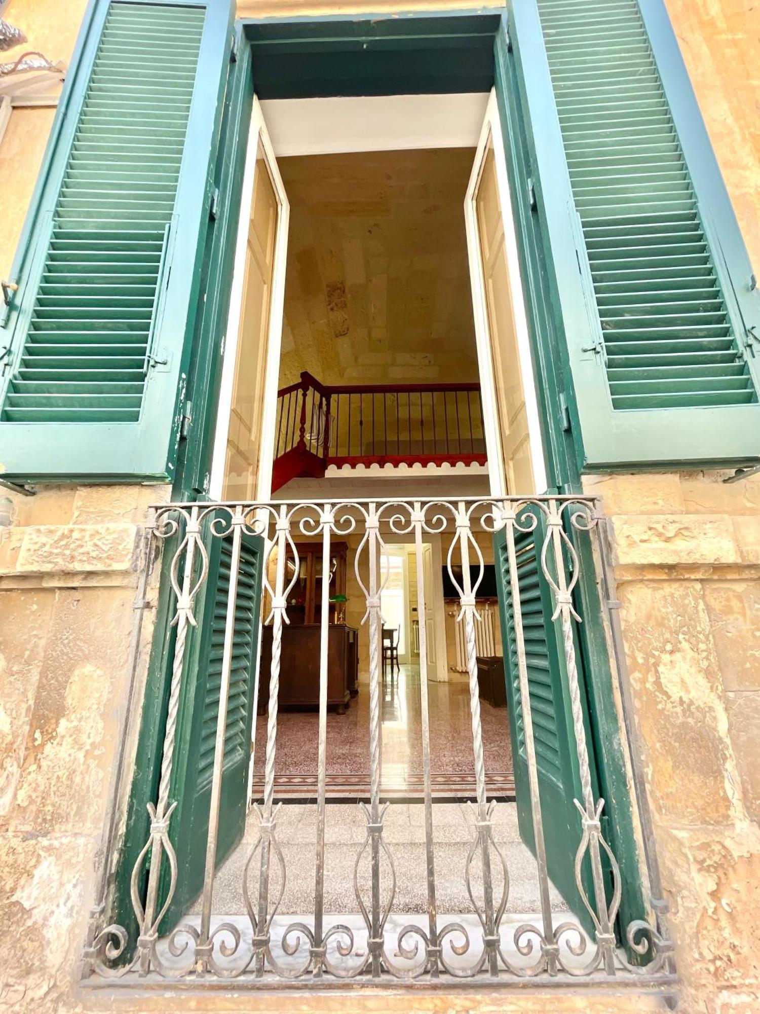 Vohis Luxury House - Fast Wi-Fi & Easy Parking Apartamento Lecce Exterior foto